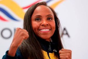 Boxeadora colombiana recibió donación tras ser estafada y perder su casa