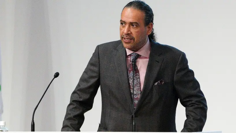 COI: Jeque Al-Sabah, miembro del comité, condenado a prisión por falsificar documentos
