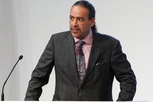 COI: Jeque Al-Sabah, miembro del comité, condenado a prisión por falsificar documentos