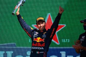 Checo Pérez: Equipos de la Liga MX felicitaron al mexicano por su podio en el GP de México