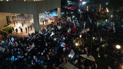 Cruz Azul: Aficionados hicieron multitudinaria serenata de apoyo previa a la Final