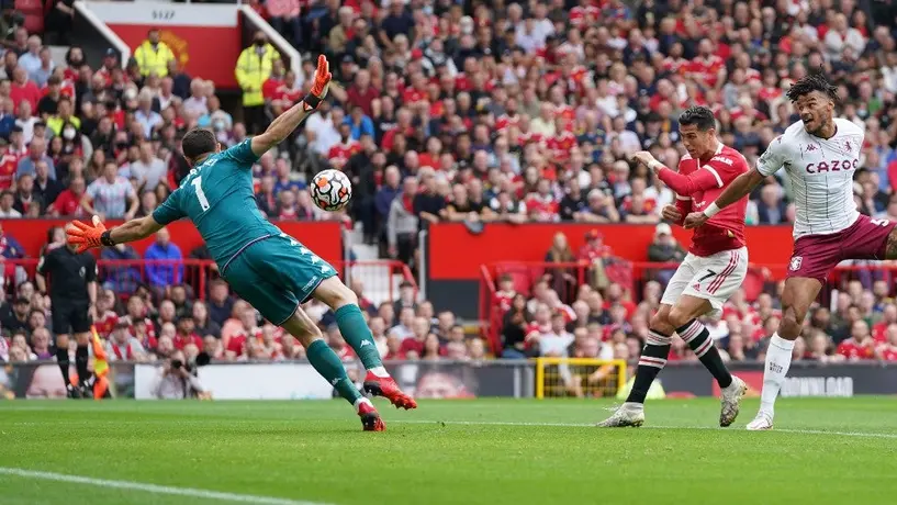 Premier League: 'Dibu' Martínez retó a Cristiano a tirar el penalti en el United vs Aston Villa