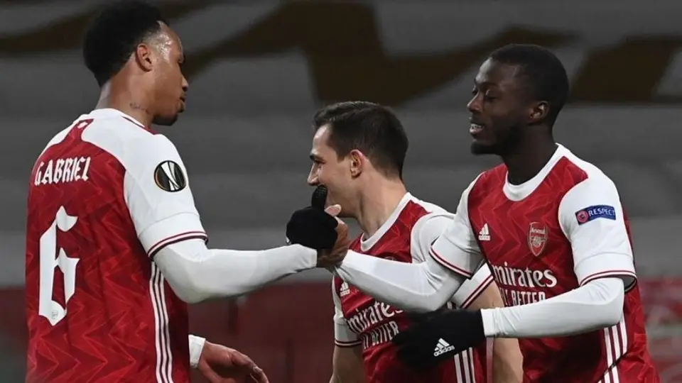 Europa League: Arsenal dejó escapar la victoria de último minuto sobre el Slavia Praga