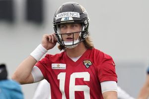 Jaguars: Trevor Lawrence firmó su contrato de novato por 36.8 millones de dólares