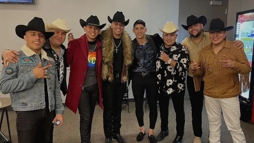 Alan Pulido disfrutó de Grupo Firme en Kansas City