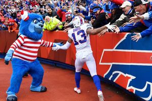 NFL: Buffalo despertó en la segunda mitad para vencer a Miami