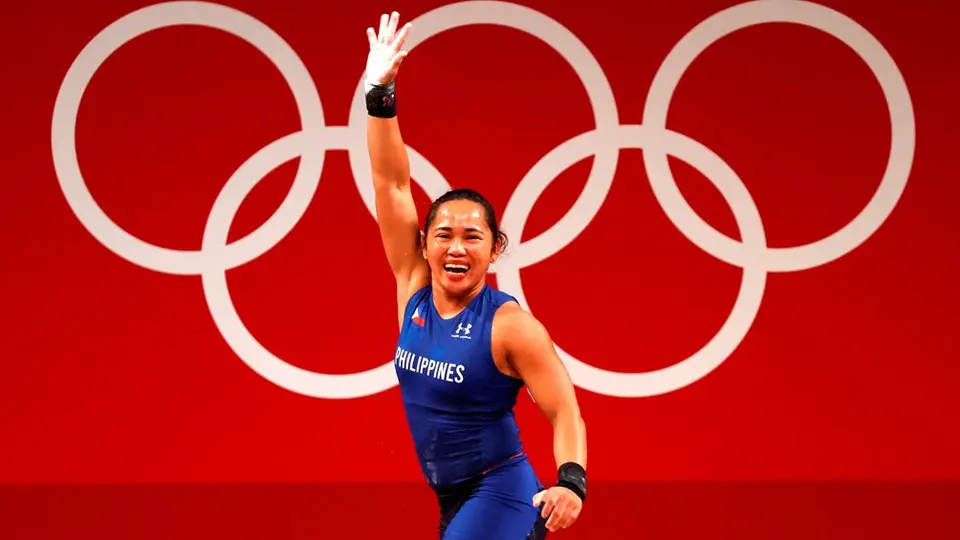 Tokio 2020: Hidilyn Díaz ganó primera medalla de oro en la historia de Filipinas