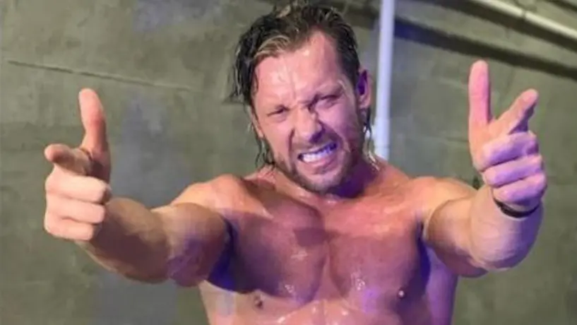 AAA: Kenny Omega será operado; Megacampeonato queda vacante