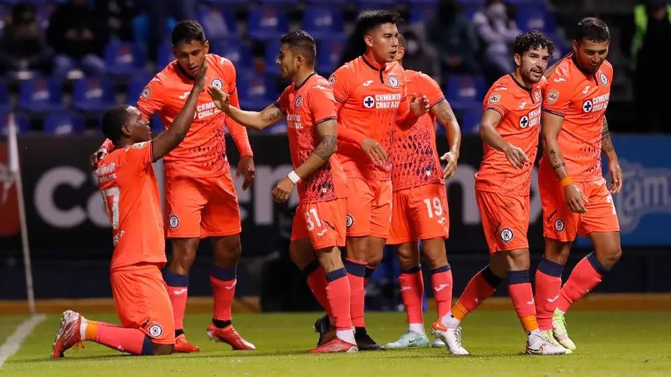 Cruz Azul vs America: Juan Reynoso tendrá plantel completo por primera vez en el torneo