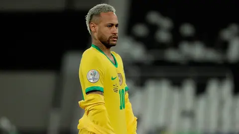 Neymar se realizó radical cambio del 'look' tras perder Copa América