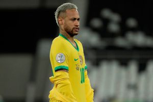 Neymar se realizó radical cambio del 'look' tras perder Copa América