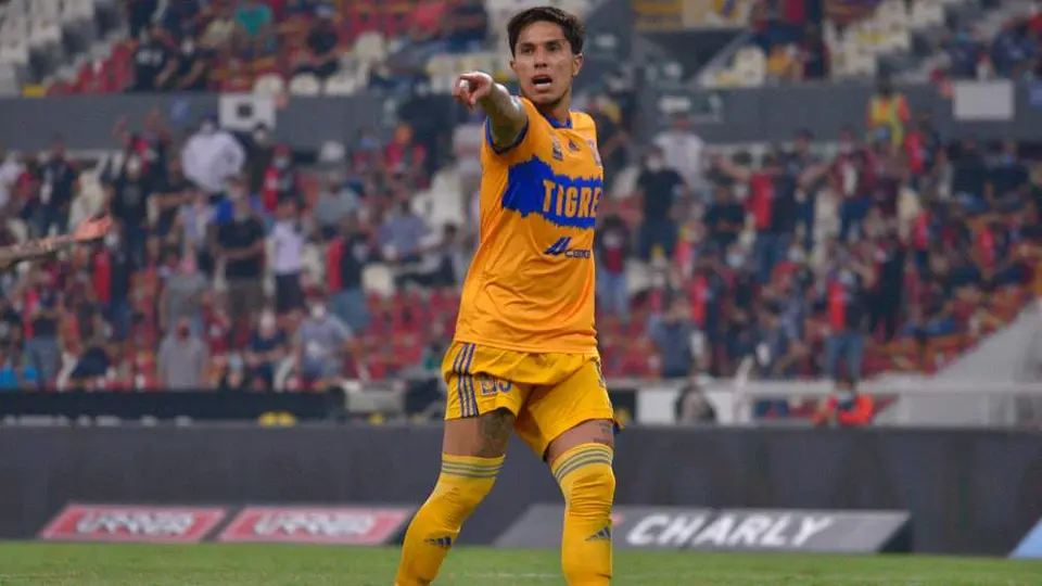 Carlos Salcedo: Insinuó que futuro de Jorge Sánchez será con Tigres