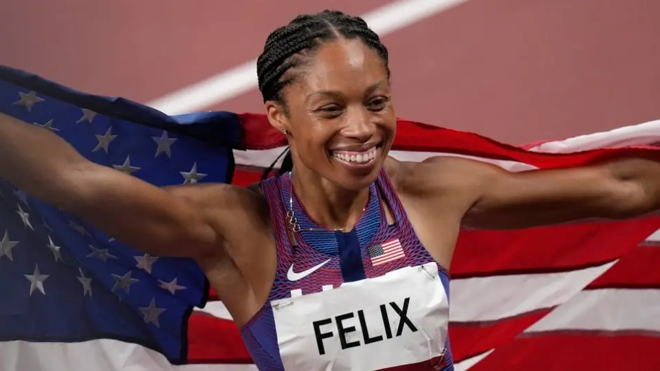 Allyson Felix superó a Carl Lewis como máxima medallista estadounidense en atletismo