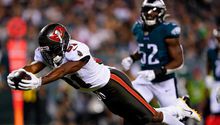 NFL: Fournett combinó con Brady y Buccaneers venció a Eagles