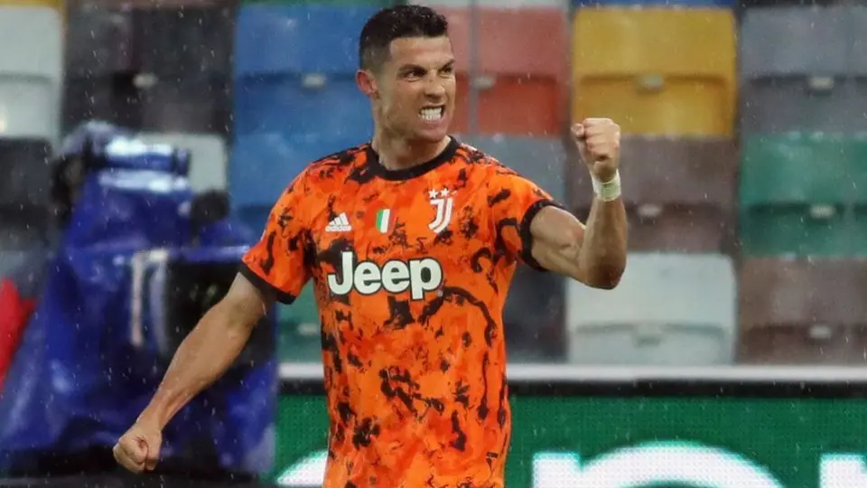 Cristiano Ronaldo adquirió un Ferrari con un valor de 1.6 millones de euros