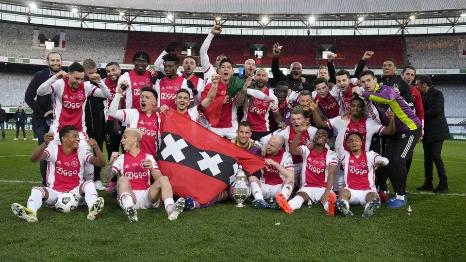 Edson Álvarez: Ajax, Campeón de la Copa de Países Bajos al vencer al Vitesse