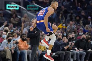NBA: Stephen Curry comandó paliza de Warriors ante los Bulls