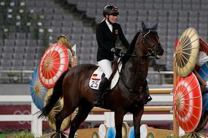 Tokio 2020: Entrenadora de pentatlón moderno fue suspendida por golpear a su caballo