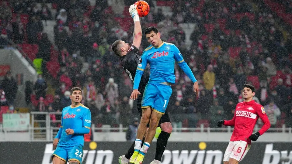 Chucky Lozano: Spartak de Moscú complica el pase al Napoli en la Europa League