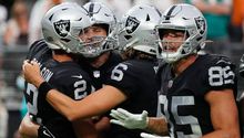 NFL: Raiders selló dramática victoria en tiempo extra frente a Dolphins