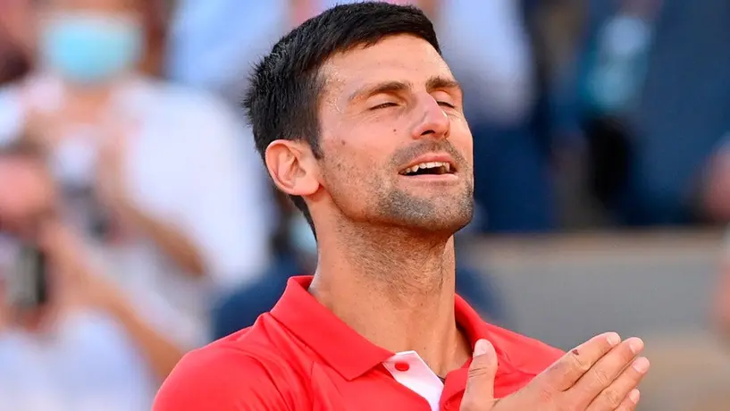 Video: Djokovic regaló raqueta a niño y se vuelve 'loco' de alegría