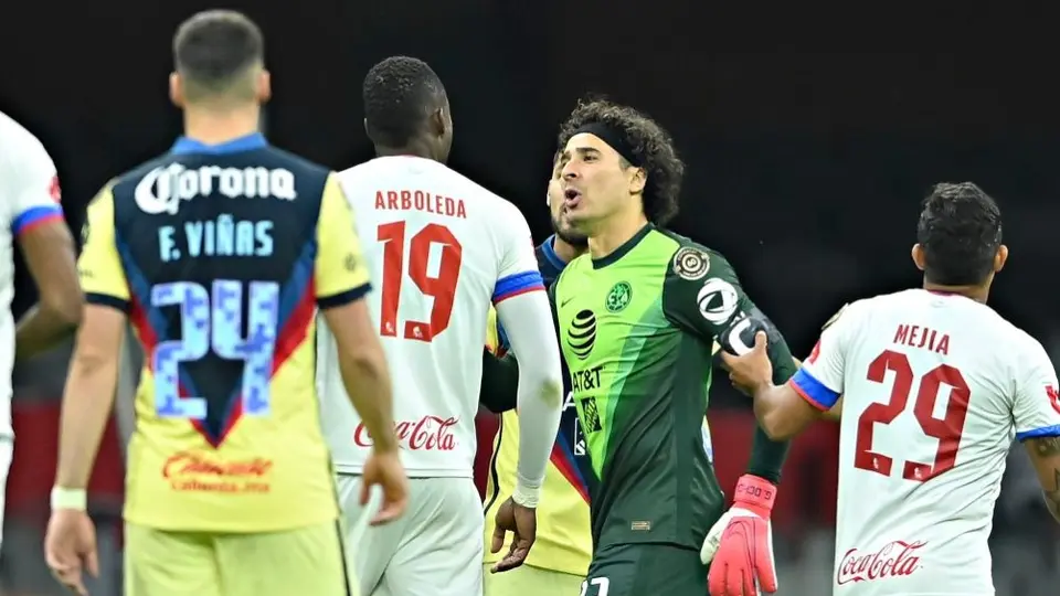 América: Concacaf ignoró la petición azulcrema de inhabilitar a Yustin Arboleda
