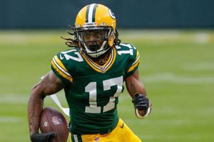 Green Bay: Davante Adams, colocado en lista de Covid-19 y no jugará ante Cardinals