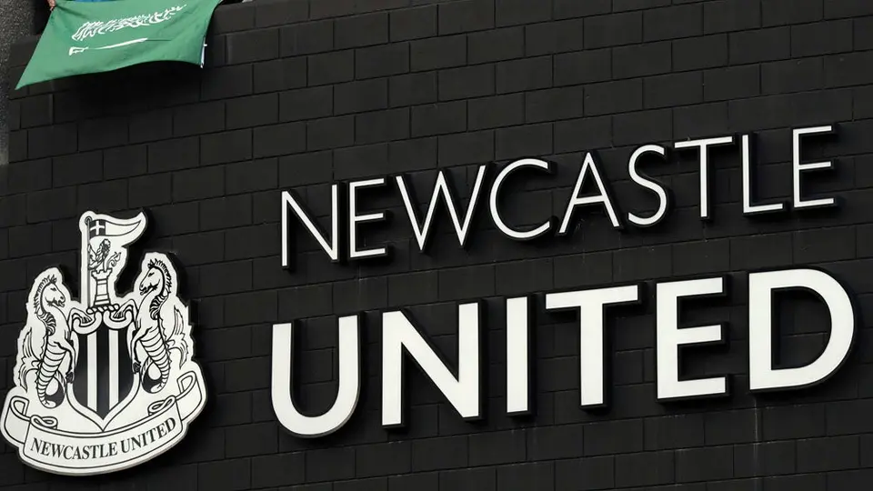 Newcastle: ¿Quiénes integran el Fondo de Inversión de Arabia Saudita que compró al club?