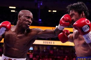 Manny Pacquiao perdió por decisión unánime ante el cubano Yordenis Ugás