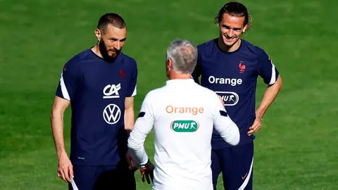 Deschamps sobre el regreso de Benzema: 'El equipo está por encima de todo'