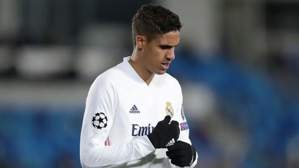 Real Madrid: Raphael Varane estaría cerca de firmar con el Manchester United
