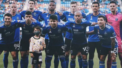 Video: Tigres del Norte presentaron la alineación del San José Earthquakes