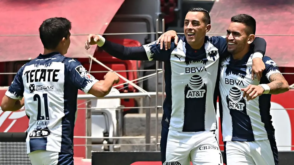 Aguirre: 'Tres puntos son buenos porque Cruz Azul y América comen aparte en esta Liga'