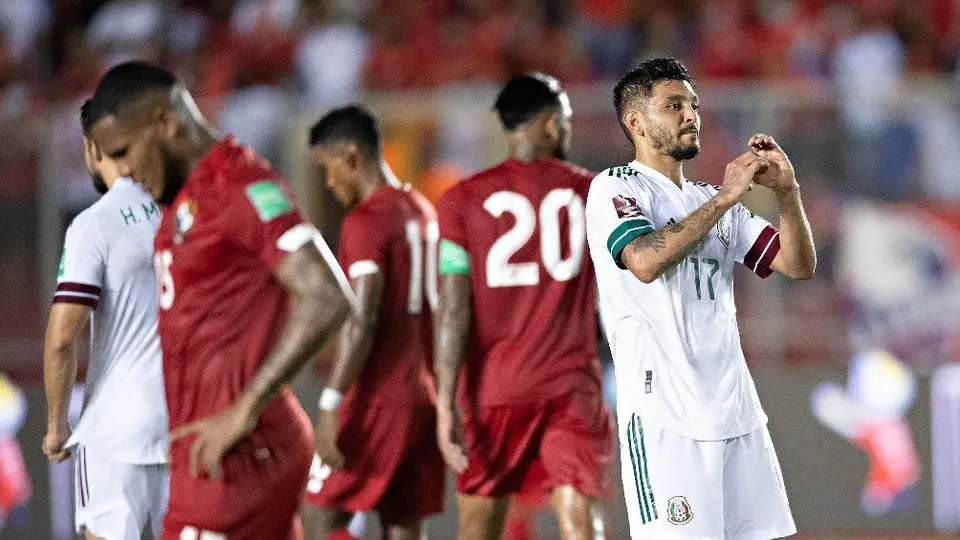 Tecatito Corona: 'Se empezó rebien y no me lo esperaba con tantas bajas'