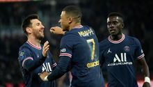 “Messi lo hace todo bien”: Kylian Mbappé se acaba en elogios ante el astro argentino