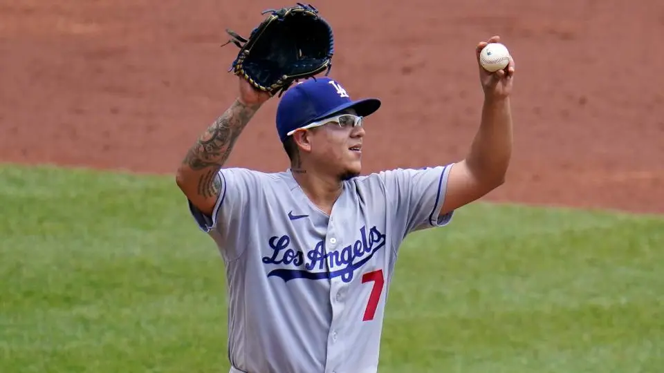Julio Urías: Consiguió su novena victoria de la temporada con Dodgers en partido vs Pirates