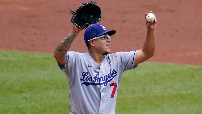 Julio Urías: Consiguió su novena victoria de la temporada con Dodgers en partido vs Pirates