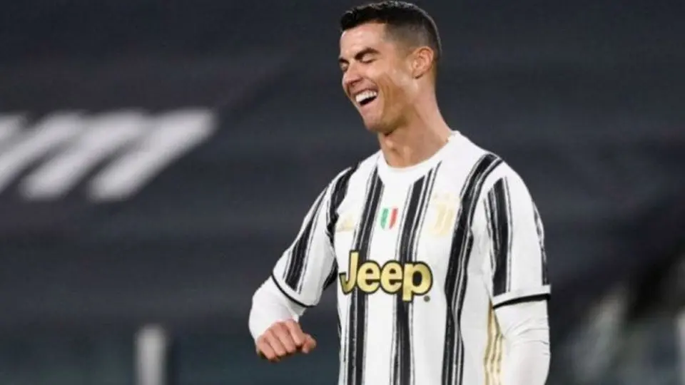 Cristiano Ronaldo: CR7, ofrecido al Barcelona previo a fichar con Manchester United