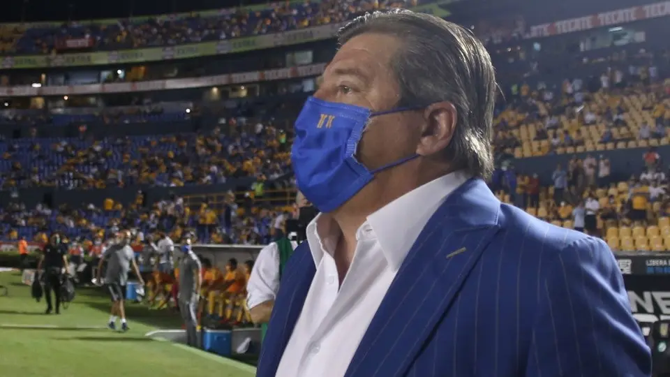 Tigres: Miguel Herrera se enfrascó en discusión con aficionado del Seattle Sounders