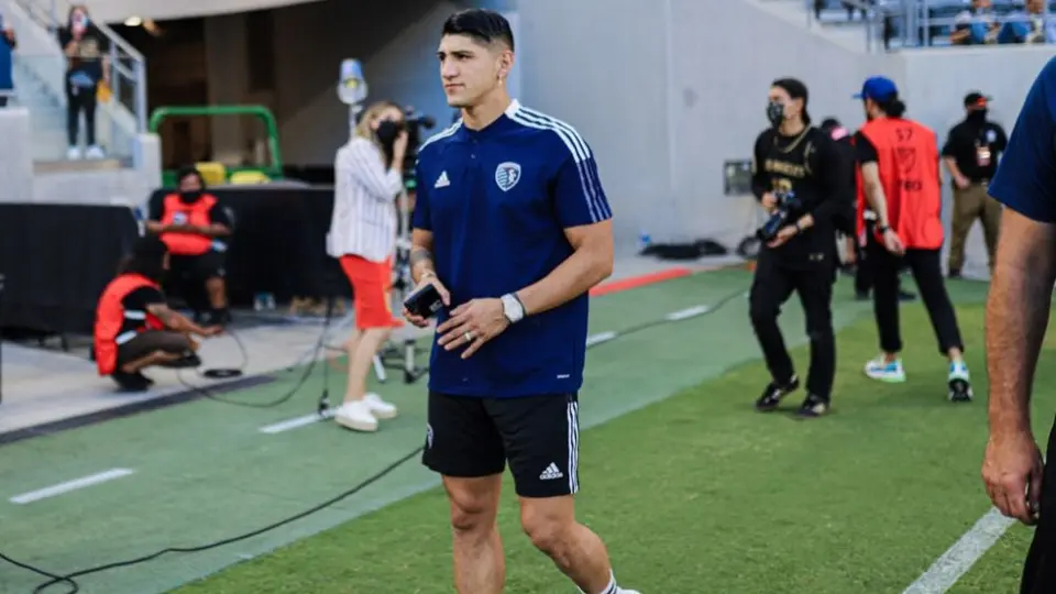 Alan Pulido: Anotó gol vs LAFC en su regreso a la MLS tras la Copa Oro