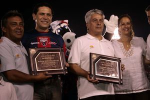 Juan Dosal: Televisa homenajeó al exfutbolista por sus 50 años como comentarista