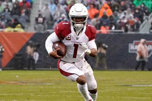 NFL: Arizona superó a Chicago en regreso de Kyler Murray