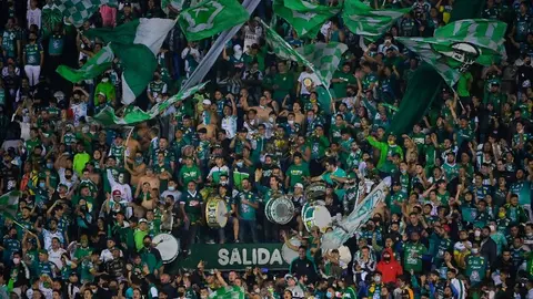 León: La afición Esmeralda despidió a su escuadra que va rumbo a Guadalajara para la Final