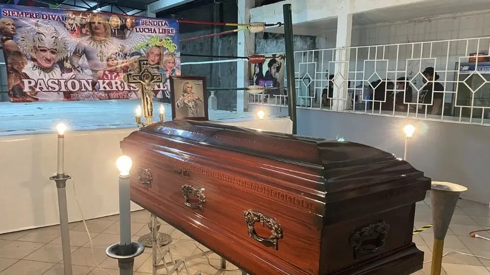 Pasión Kristal: Familiares y amigos le dieron el último adiós al luchador