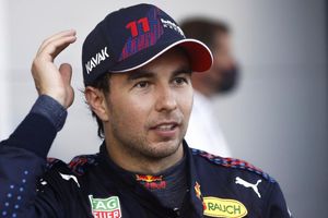 Checo Pérez: Reveló que estuvo por abandonar la carrera antes de ganar en Azerbaiyán