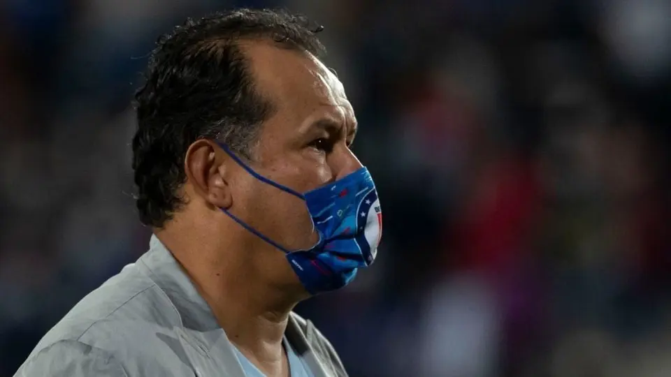 Reynoso tras empate vs Tuzos: 'Me voy tranquilo porque interpretaron lo que quería'