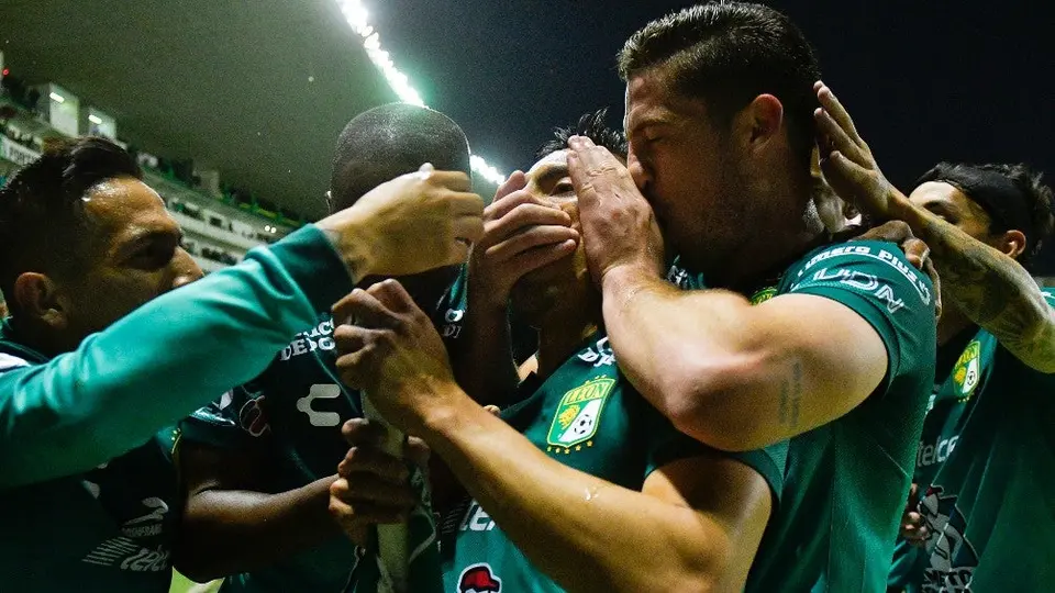 Liga MX: León derrotó a Puebla con doblete de Ángel Mena y avanzó a Semifinales