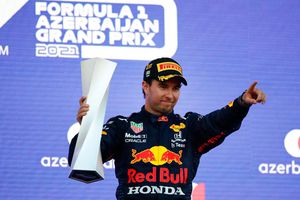 Checo Pérez: Prensa internacional se rindió ante el mexicano tras llevarse el GP de Azerbaiyán