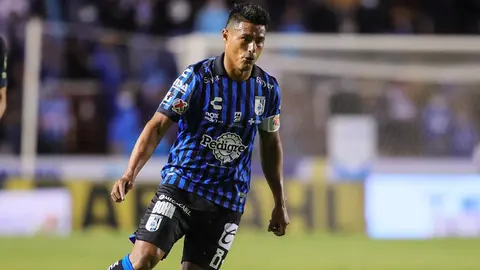 Querétaro: Osvaldo Martínez sufrió rotura de ligamento cruzado y será sometido a cirugía