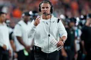 Urban Mayer tras polémico video con mujer: 'Me comporté estúpido y asumo la responsabilidad'